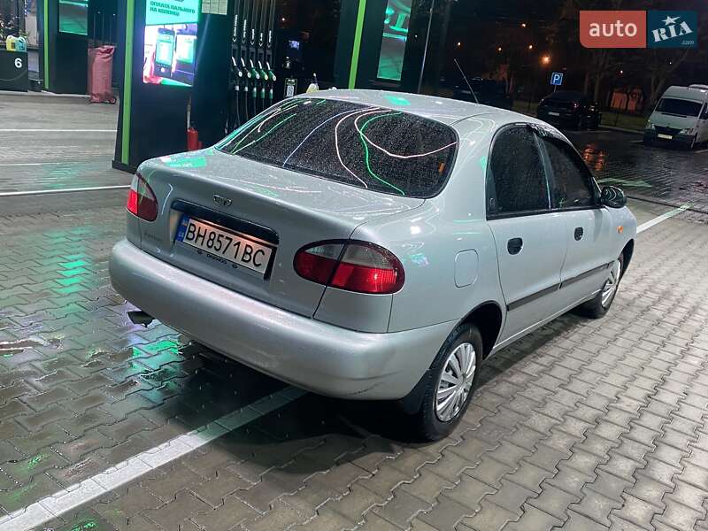 Седан Daewoo Lanos 2007 в Измаиле