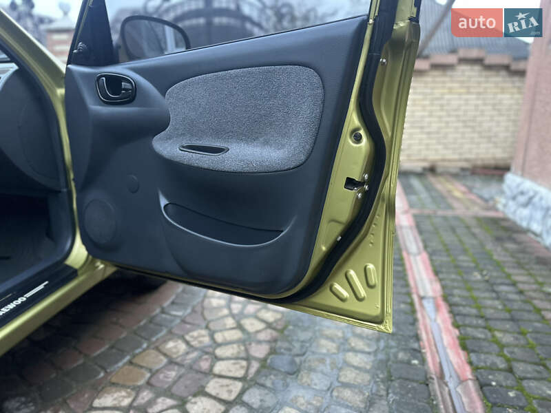 Седан Daewoo Lanos 2007 в Черновцах