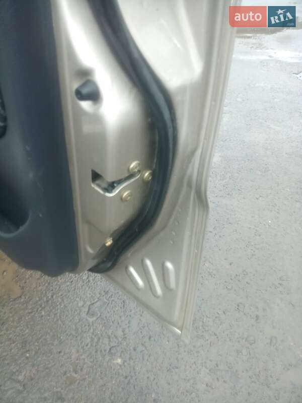 Седан Daewoo Lanos 2004 в Золочеве фото 12 Седан Daewoo Lanos 2004 в Золочеве