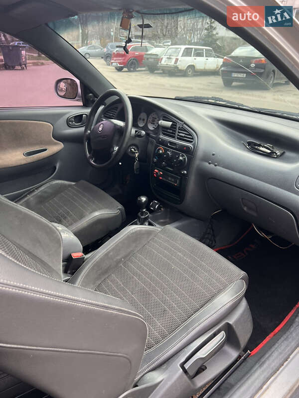 Хэтчбек Daewoo Lanos 1998 в Запорожье