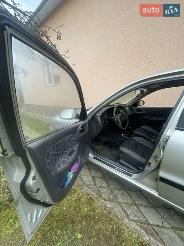 Седан Daewoo Lanos 2002 в Надворной фото 8 Седан Daewoo Lanos 2002 в Надворной