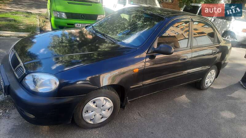 Седан Daewoo Lanos 2006 в Киеве