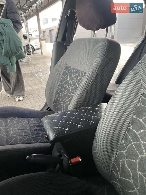 Хэтчбек Daewoo Lanos 2003 в Черкассах фото 18 Хэтчбек Daewoo Lanos 2003 в Черкассах