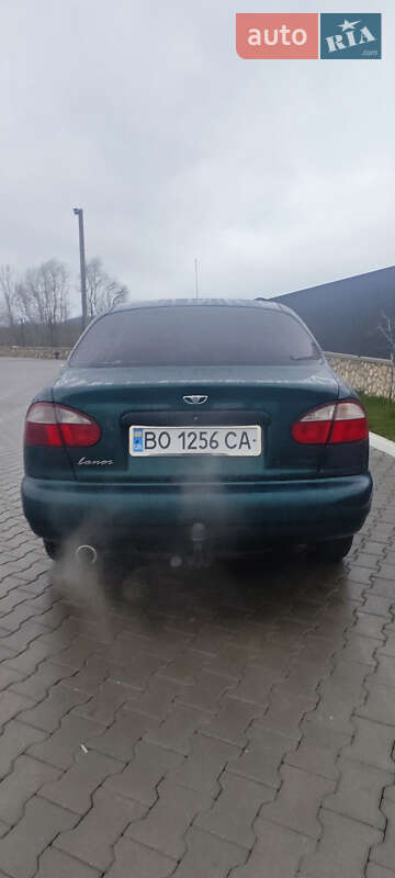 Седан Daewoo Lanos 2004 в Подволочиске