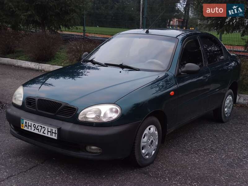 Седан Daewoo Lanos 2000 в Александрие