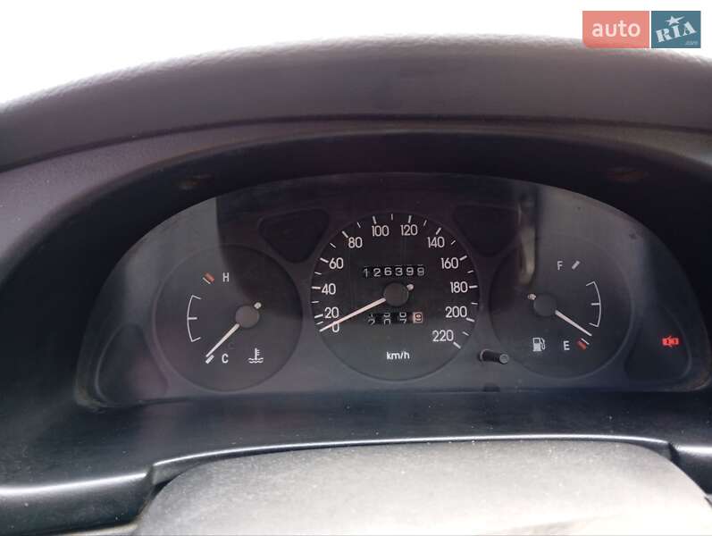 Седан Daewoo Lanos 2008 в Голобах