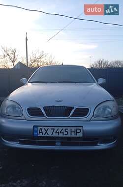 Седан Daewoo Lanos 2004 в Богодухіву