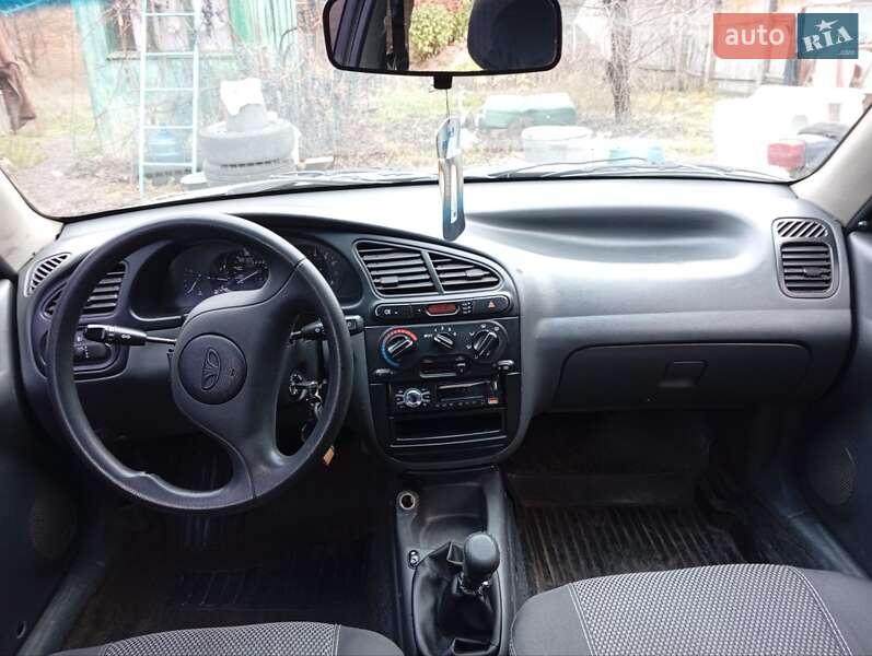Седан Daewoo Lanos 2004 в Богодухове