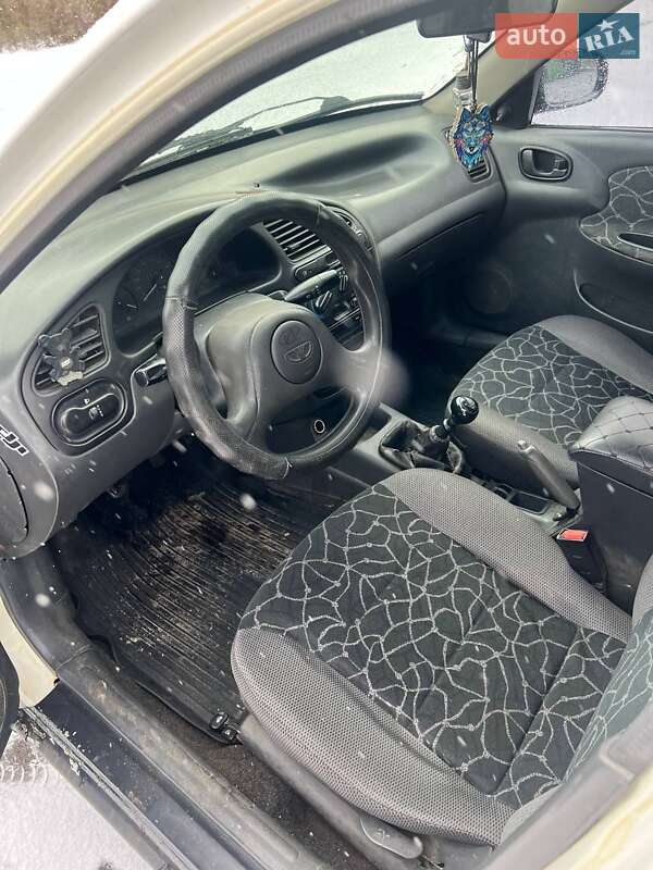 Седан Daewoo Lanos 2003 в Чернигове фото 3 Седан Daewoo Lanos 2003 в Чернигове