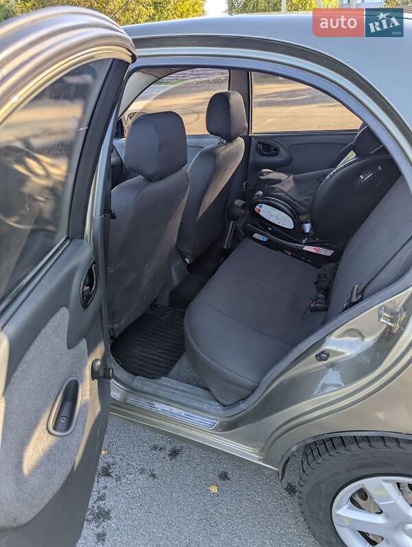 Хэтчбек Daewoo Lanos 2007 в Здолбунове