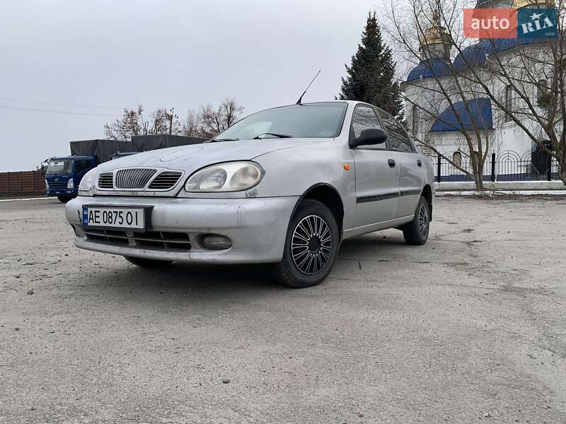 Седан Daewoo Lanos 2003 в Новомосковську