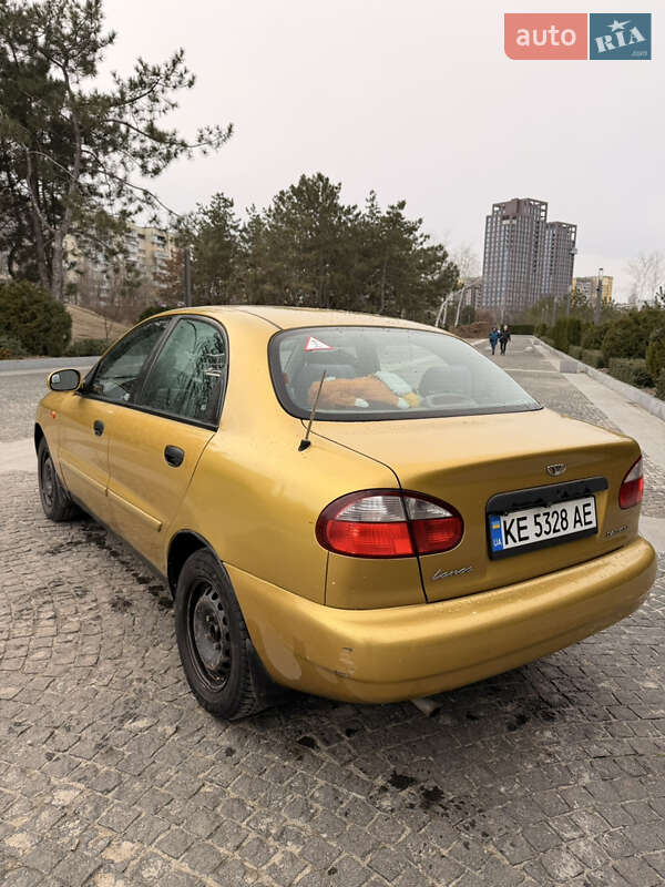 Седан Daewoo Lanos 2002 в Днепре