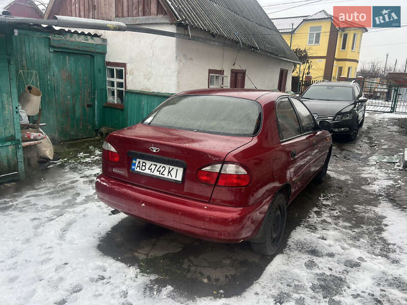 Седан Daewoo Lanos 2006 в Казатине