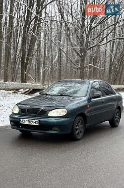 Седан Daewoo Lanos 2002 в Харькове