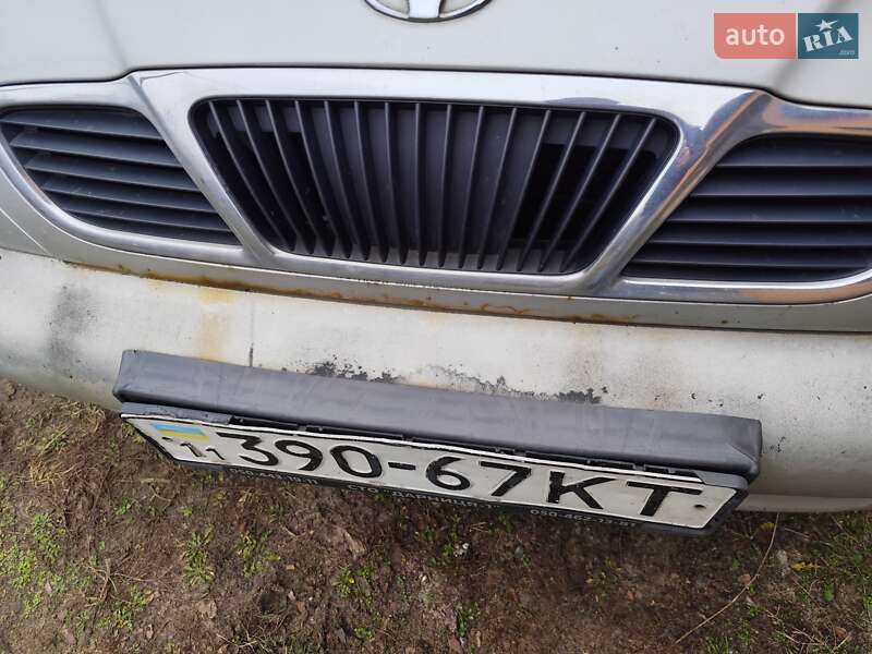 Седан Daewoo Lanos 2003 в Києві