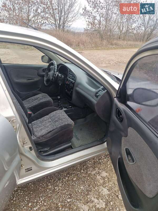 Седан Daewoo Lanos 2007 в Верхнеднепровске