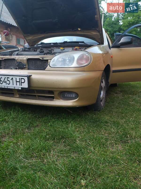 Седан Daewoo Lanos 2003 в Чуднові