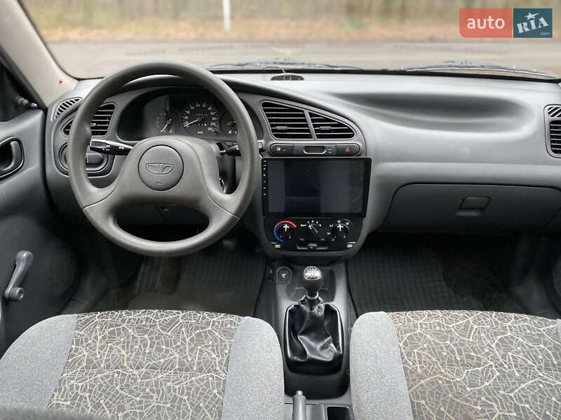 Седан Daewoo Lanos 2008 в Киеве