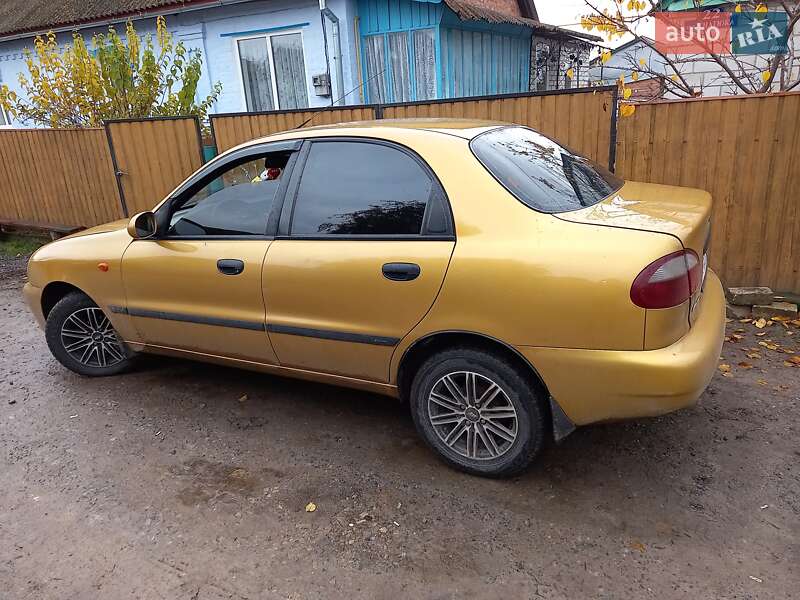 Седан Daewoo Lanos 2003 в Хмельнике