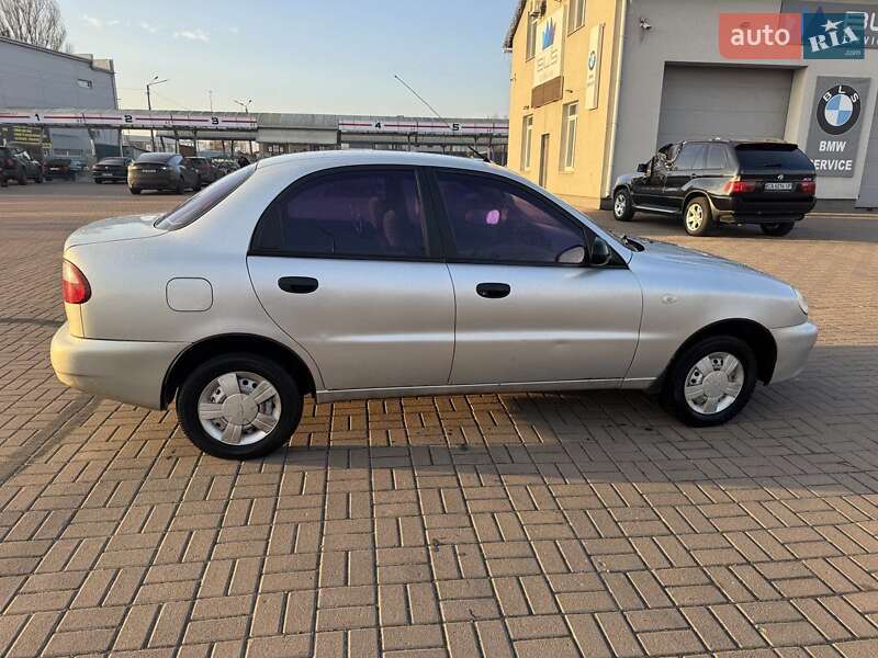 Седан Daewoo Lanos 2008 в Киеве