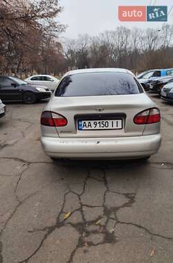 Седан Daewoo Lanos 2003 в Киеве