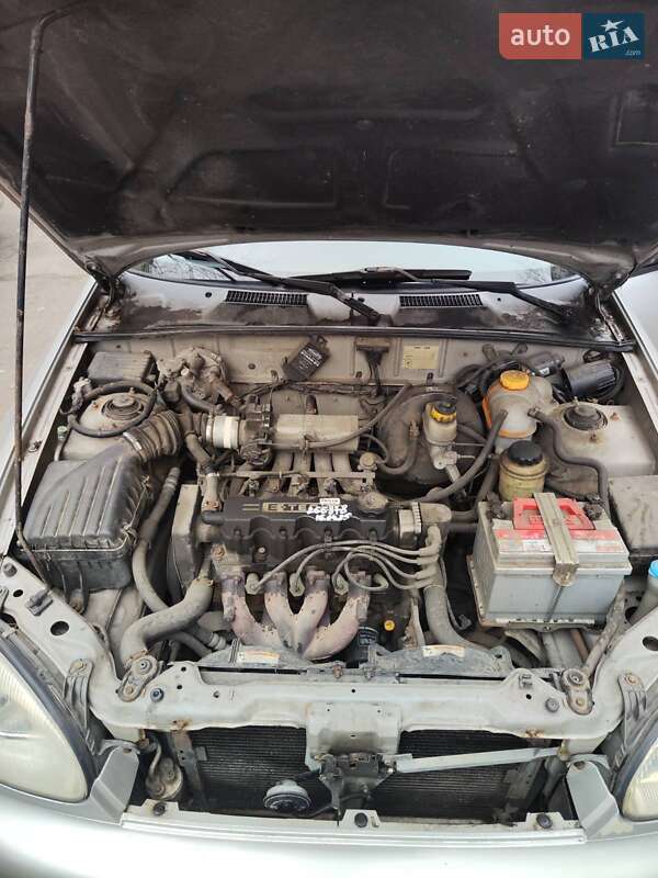 Седан Daewoo Lanos 2003 в Києві