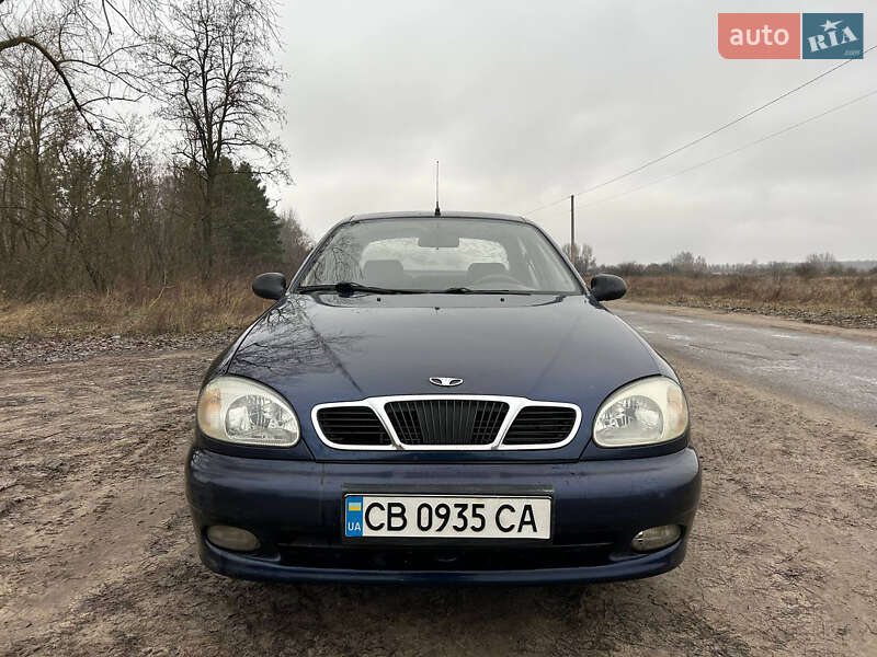 Седан Daewoo Lanos 2005 в Мене