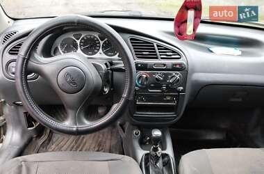 Седан Daewoo Lanos 2002 в Днепре