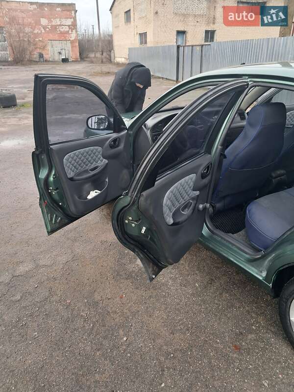 Хэтчбек Daewoo Lanos 2009 в Дубровице фото 6 Хэтчбек Daewoo Lanos 2009 в Дубровице