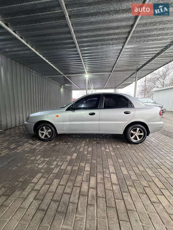 Седан Daewoo Lanos 2007 в Краматорську
