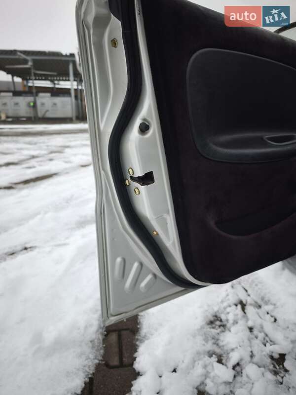 Седан Daewoo Lanos 2004 в Харькове