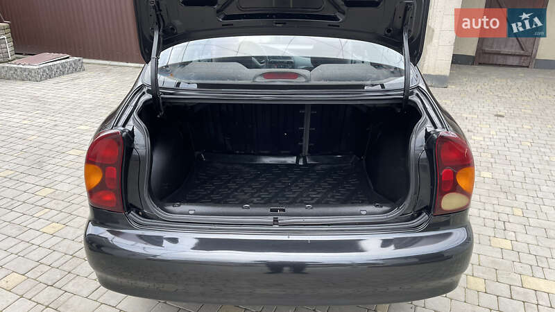 Седан Daewoo Lanos 2011 в Врадиевке