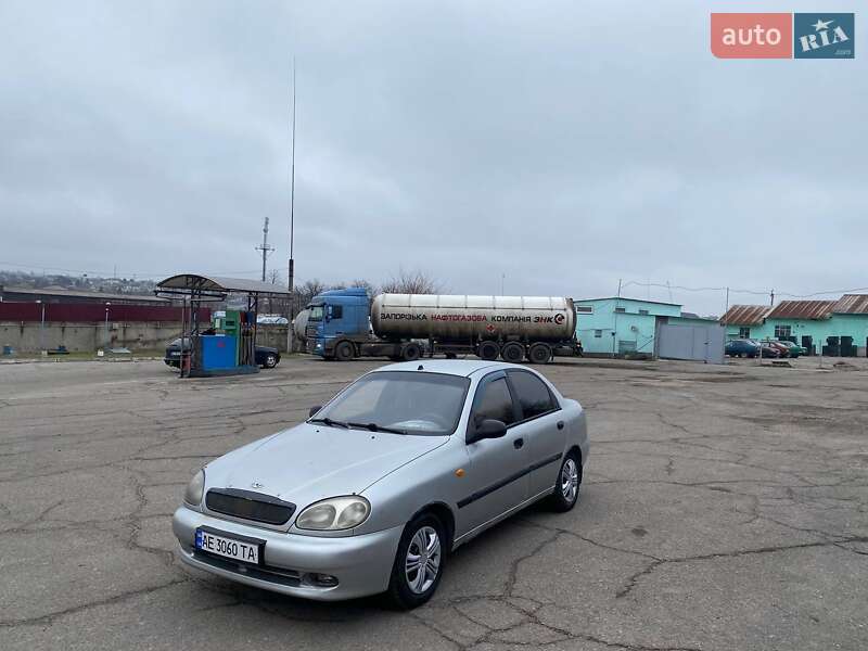 2008 Daewoo Lanos, VIN Y6DTF69YD8W393785:plate — фото 1 (autoria)
