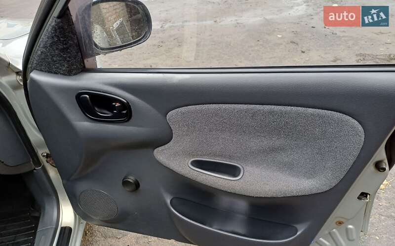 Седан Daewoo Lanos 2006 в Золочеве фото 21 Седан Daewoo Lanos 2006 в Золочеве