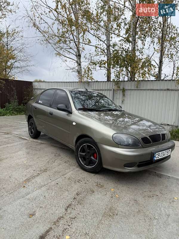 Седан Daewoo Lanos 2003 в Ичне