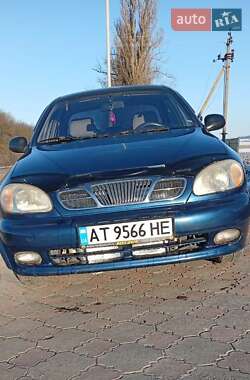 Седан Daewoo Lanos 2005 в Кельменцях