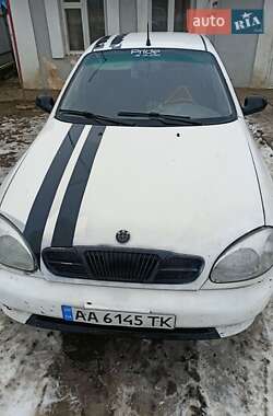 Седан Daewoo Lanos 2003 в Чернівцях