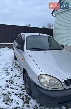 Седан Daewoo Lanos 2007 в Сарнах