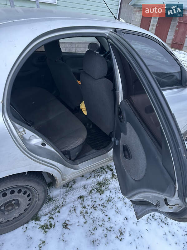 Седан Daewoo Lanos 2007 в Сарнах