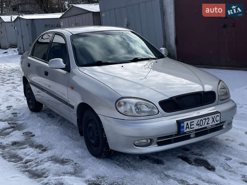 Седан Daewoo Lanos 2002 в Днепре фото 3 Седан Daewoo Lanos 2002 в Днепре