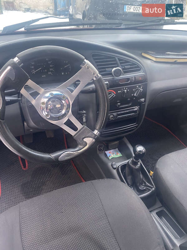 Седан Daewoo Lanos 2004 в Александровке (Краматорского района)