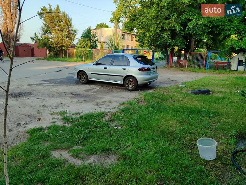 Хэтчбек Daewoo Lanos 2004 в Днепре