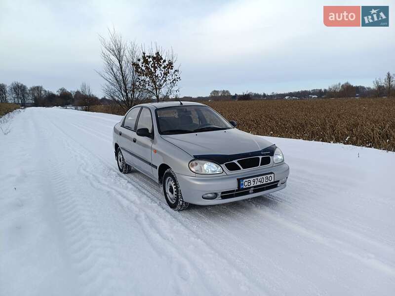 Седан Daewoo Lanos 2006 в Ромнах