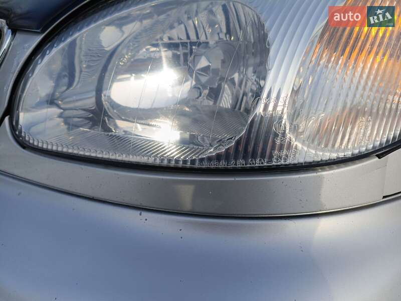 Седан Daewoo Lanos 2006 в Ромнах