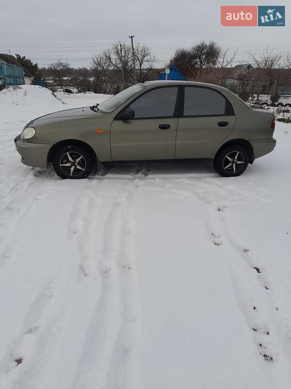 Седан Daewoo Lanos 2007 в Широком