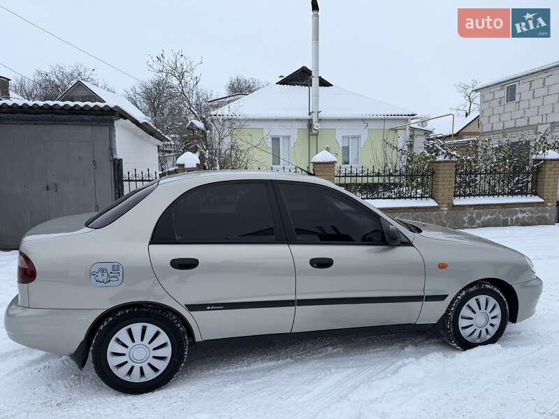 Седан Daewoo Lanos 2009 в Умани