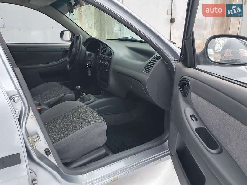 Седан Daewoo Lanos 2011 в Києві фото 24 Седан Daewoo Lanos 2011 в Києві