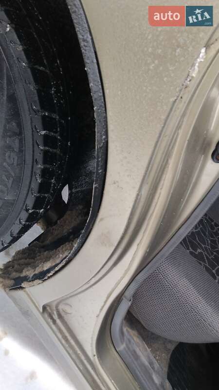 Седан Daewoo Lanos 2003 в Чугуеве