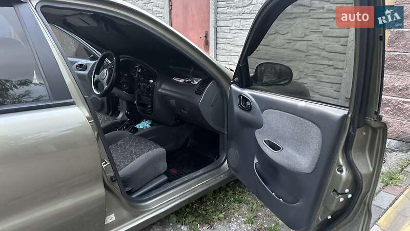Седан Daewoo Lanos 2007 в Днепре