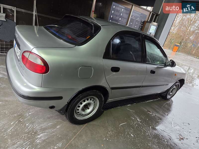 Седан Daewoo Lanos 1998 в Одессе